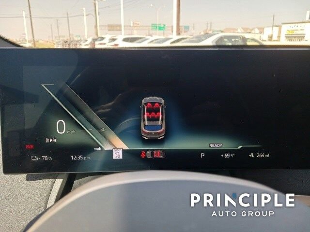 New 2023 BMW iX xDrive50 w/ Premium Package image 26