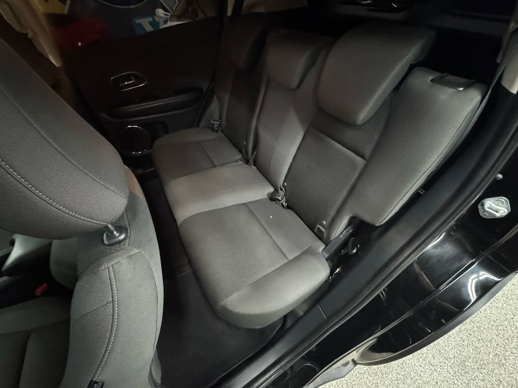 Used 2022 Honda HR-V EX image 13