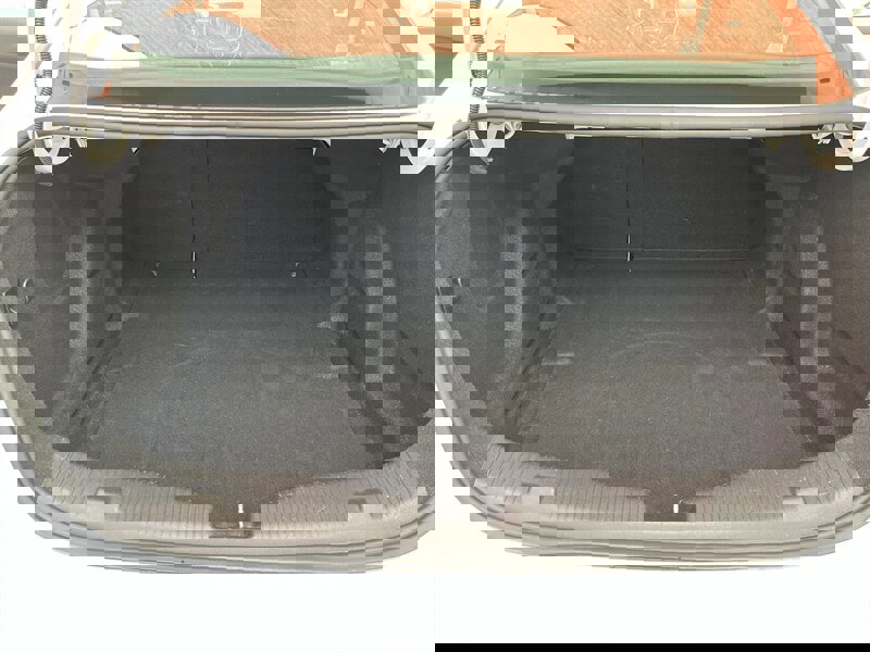 Used 2017 Chevrolet Cruze LT w/ Convenience Package image 32