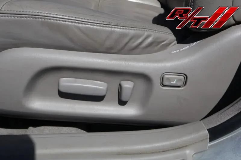Used 2003 Lexus ES 330 w/ Premium Pkg FWD image 15