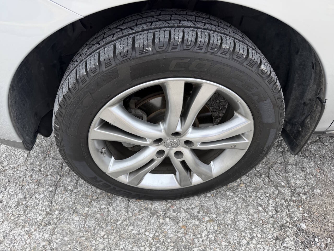 Used 2012 Nissan Murano LE AWD/4WD image 8