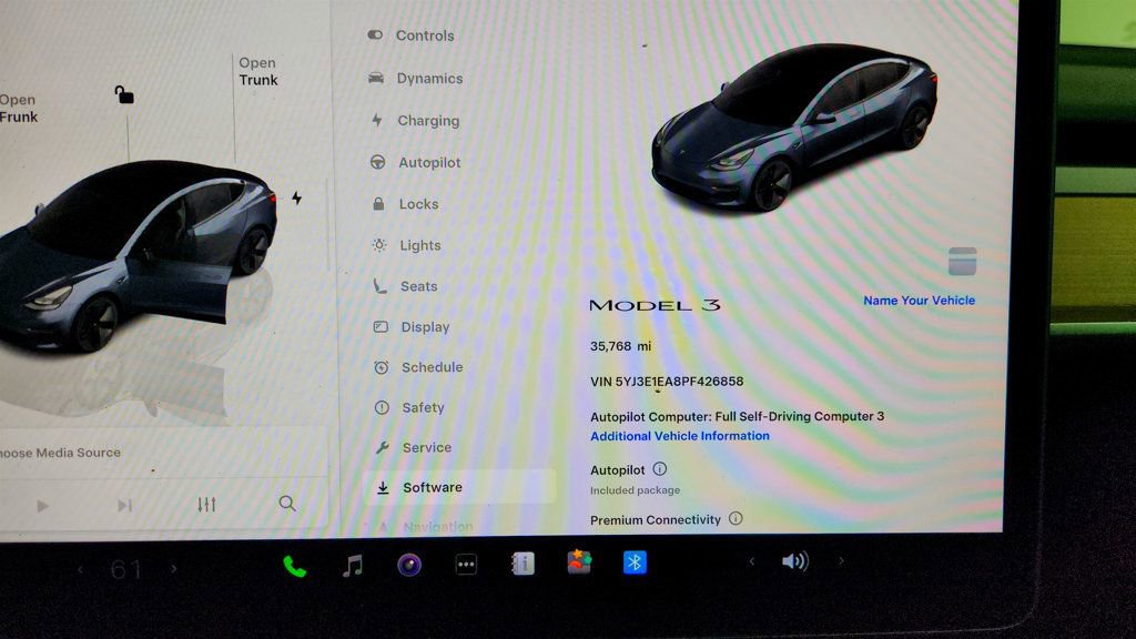 Used 2023 Tesla Model 3 Standard Range image 13