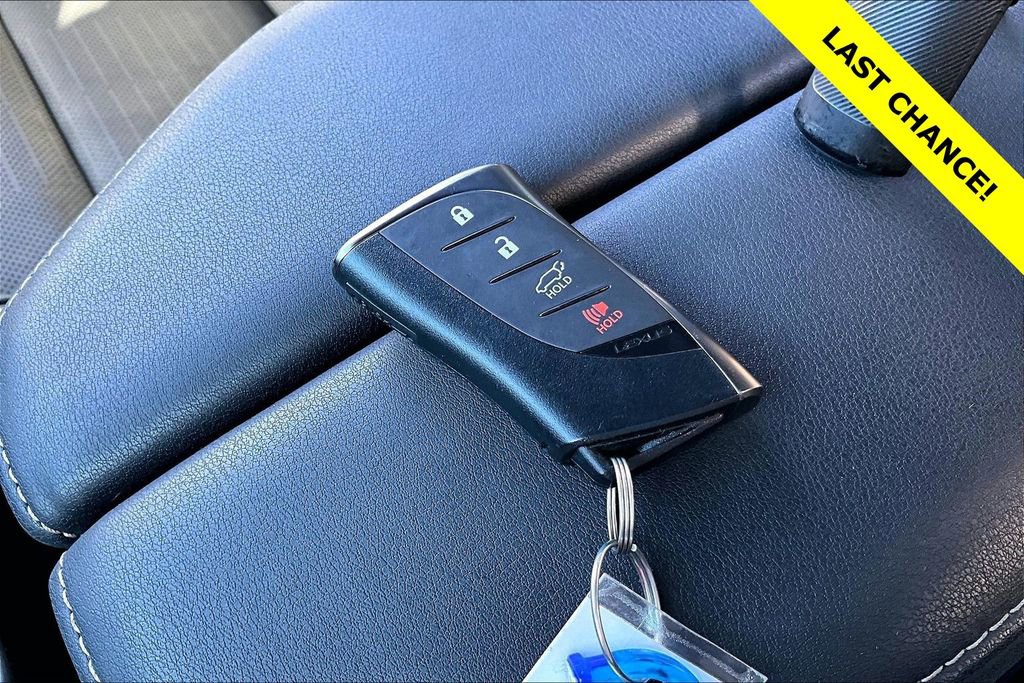 Used 2024 Lexus TX 350 350 w/ Cold Weather Package image 11