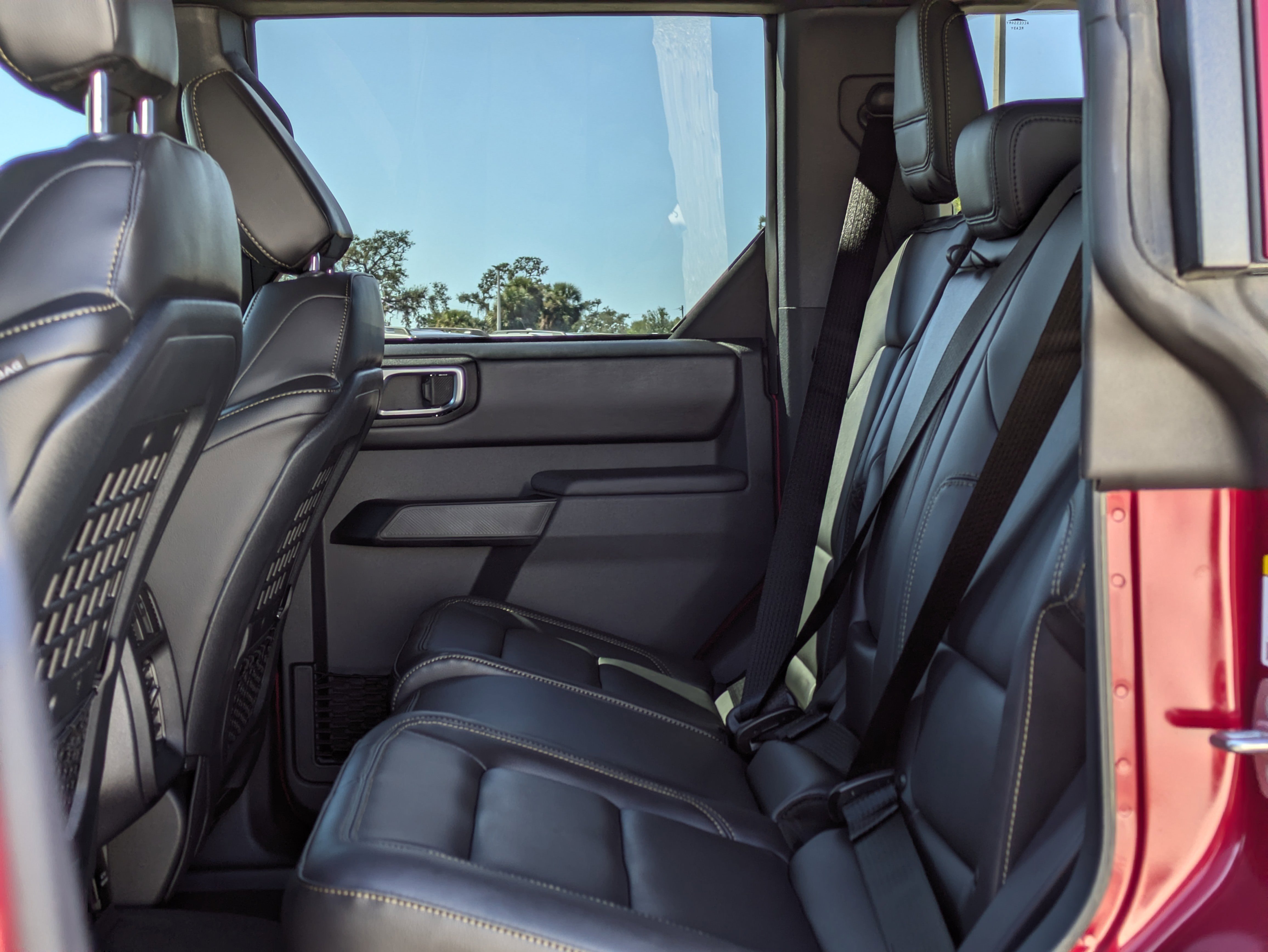 New 2025 Ford Bronco Badlands image 31