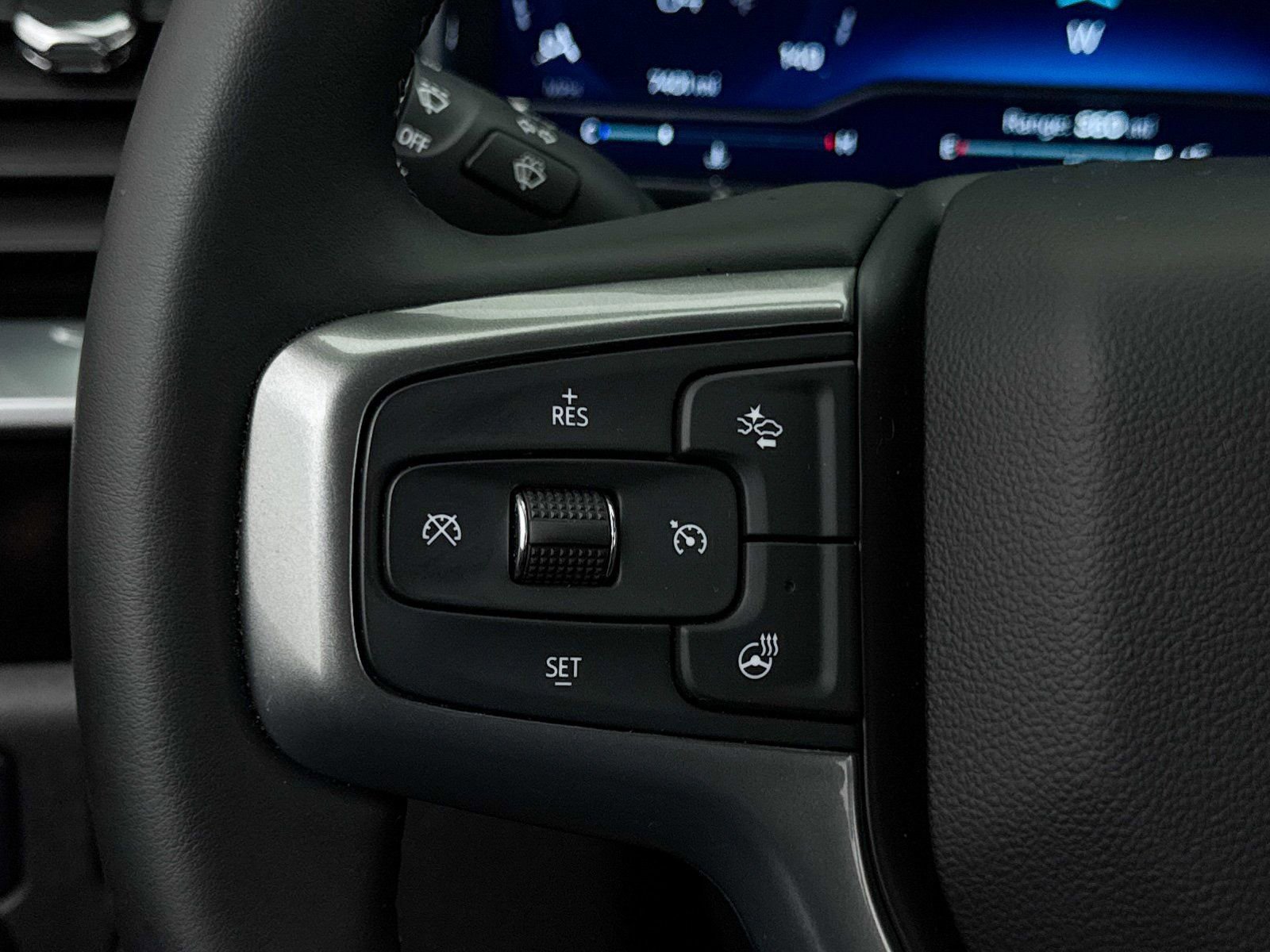 Used 2025 Chevrolet Silverado 1500 LT w/ Convenience Package II image 21