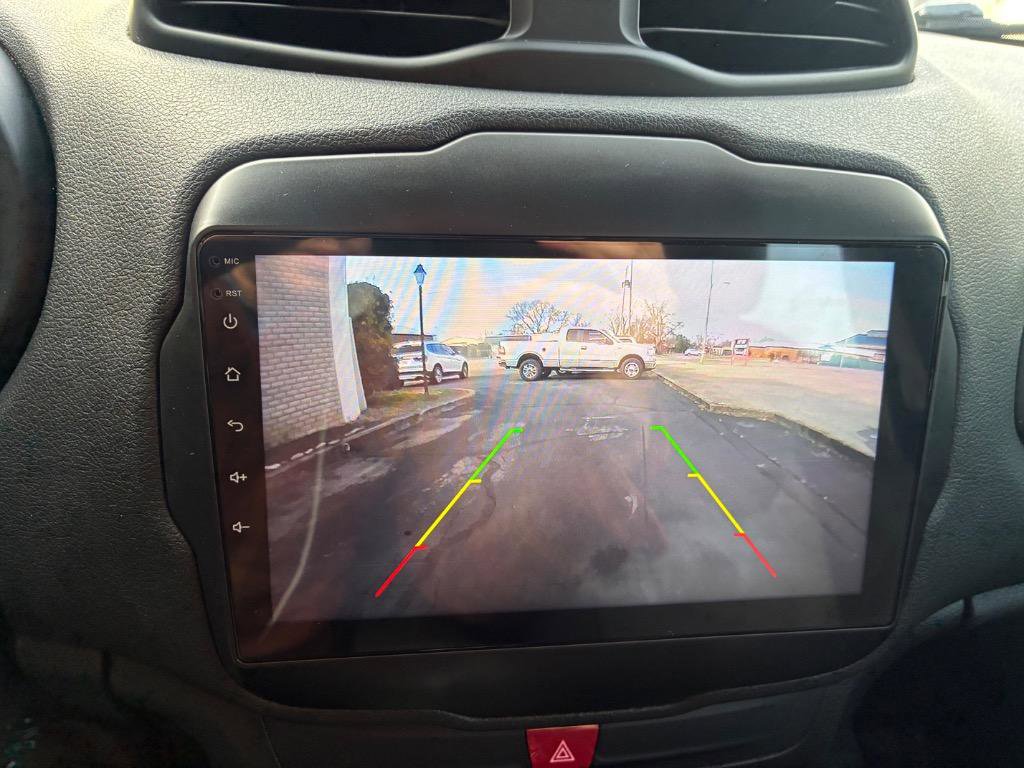 Used 2017 Jeep Renegade Sport w/ Power & Air Group image 12