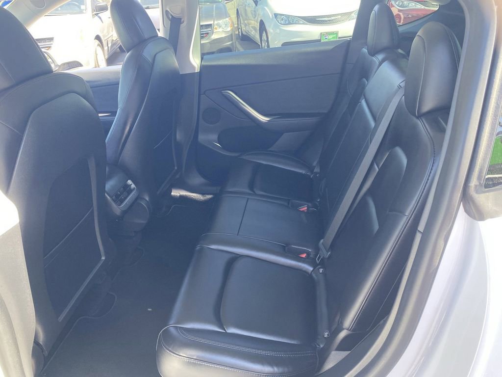 Used 2021 Tesla Model Y Performance AWD/4WD image 17