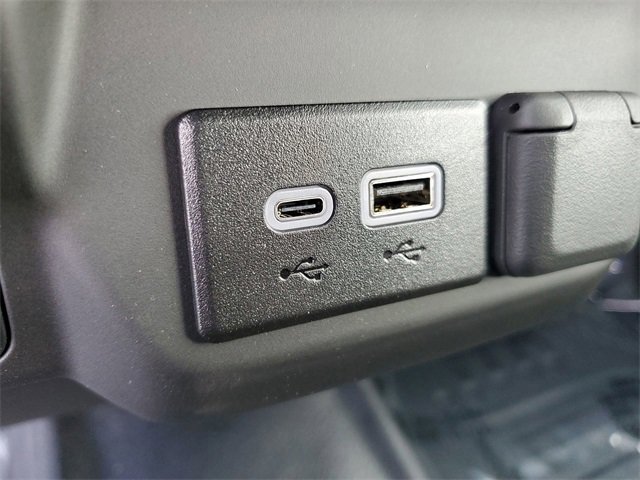 New 2025 GMC Sierra 3500 Pro w/ Convenience Package image 16