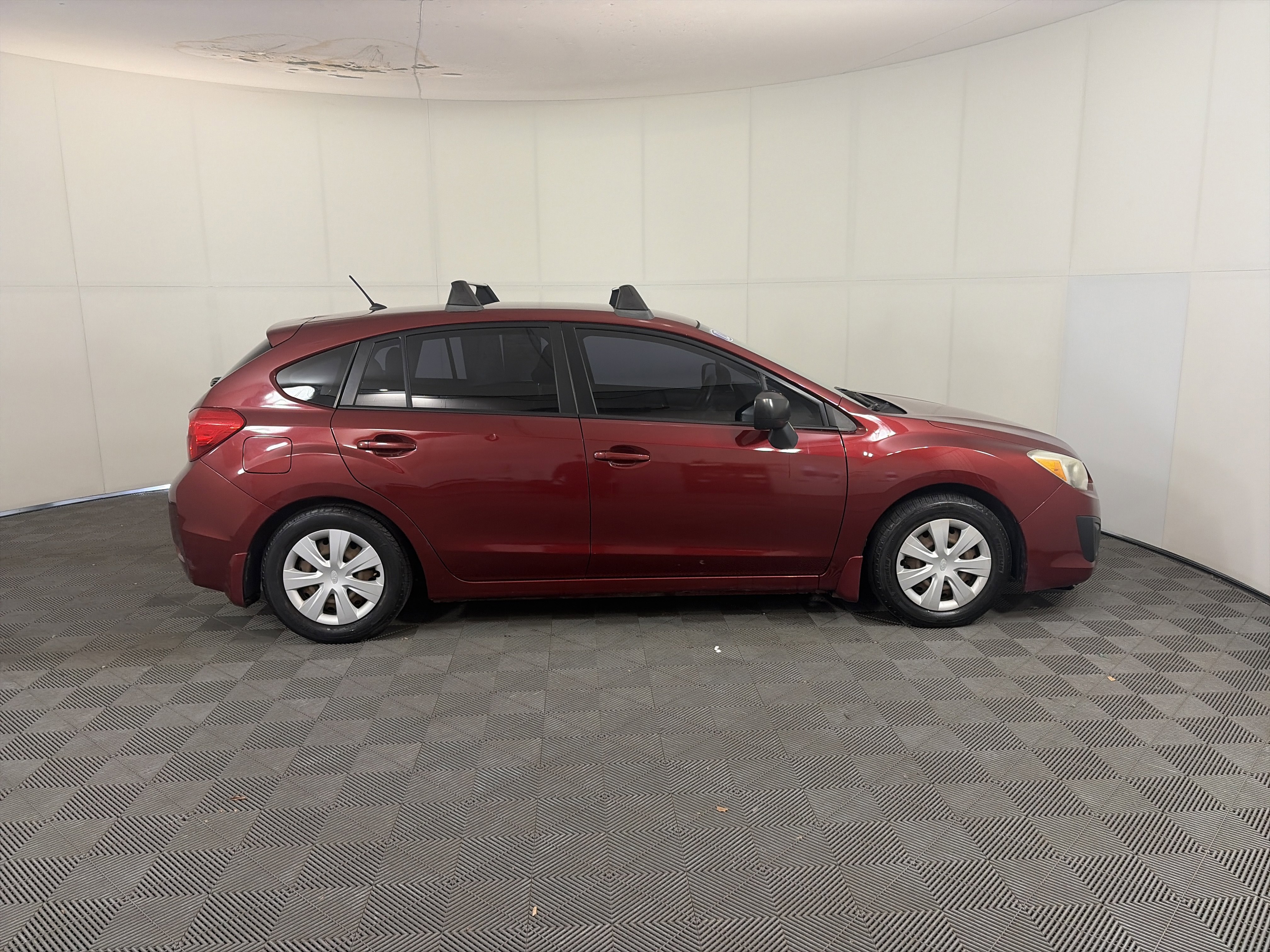 Used 2012 Subaru Impreza 2.0i image 5
