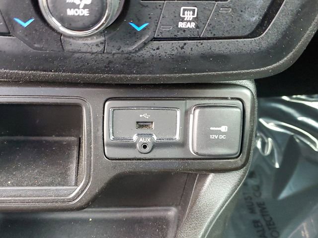 Used 2021 Jeep Renegade Latitude image 28