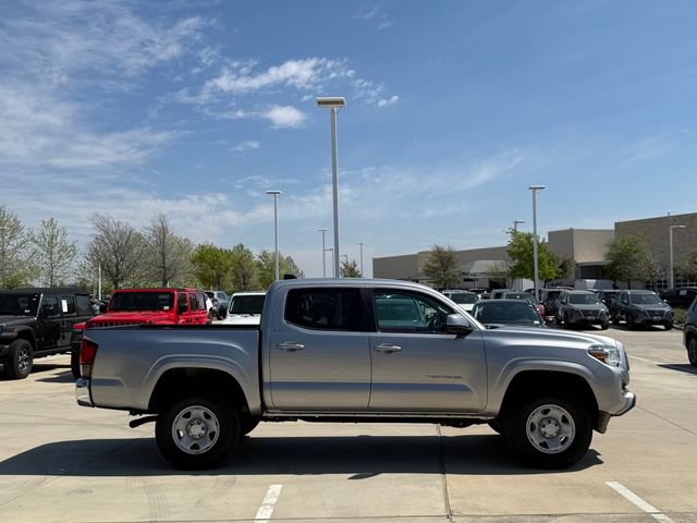 Used 2020 Toyota Tacoma SR5 image 3