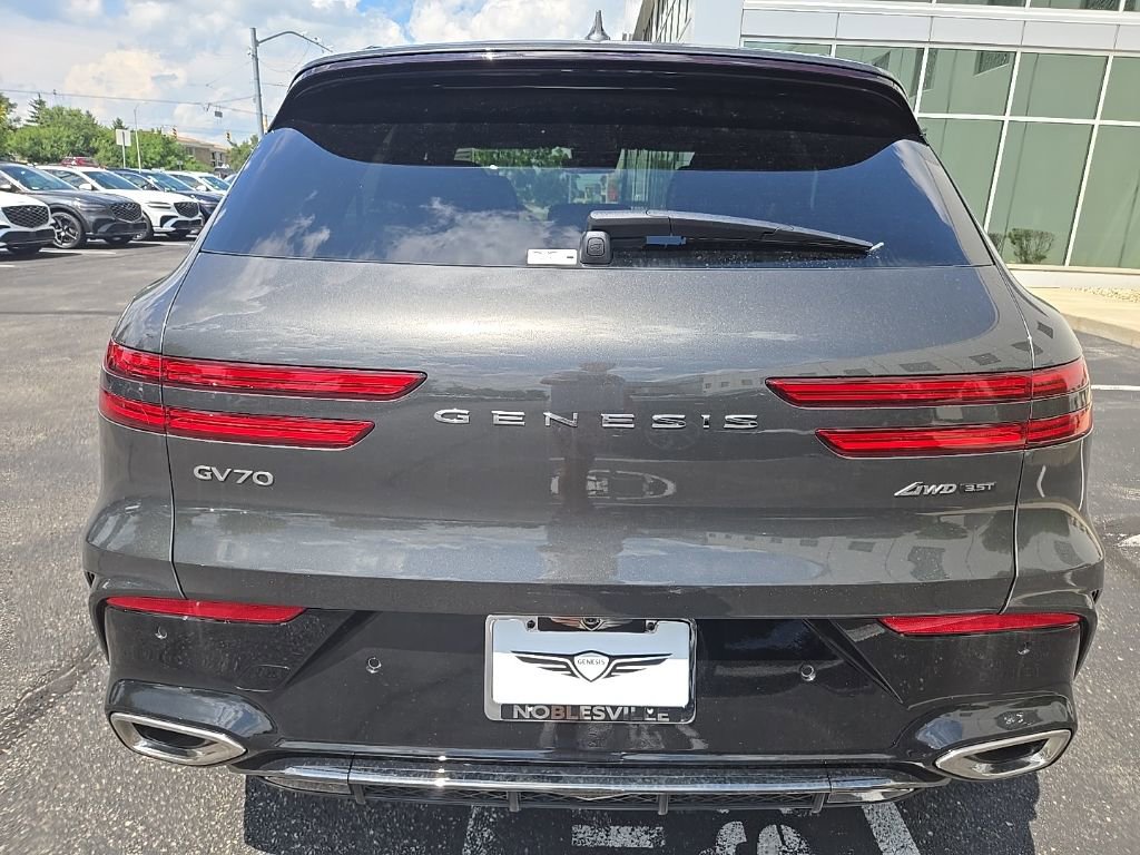 New 2026 Genesis GV70 3.5T Sport Prestige image 7