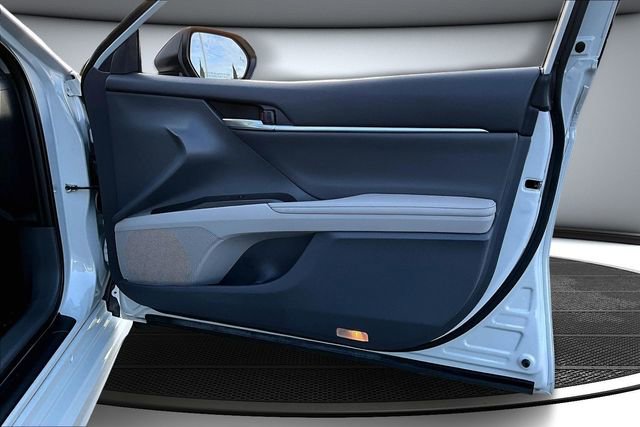 Used 2024 Toyota Camry XSE image 27