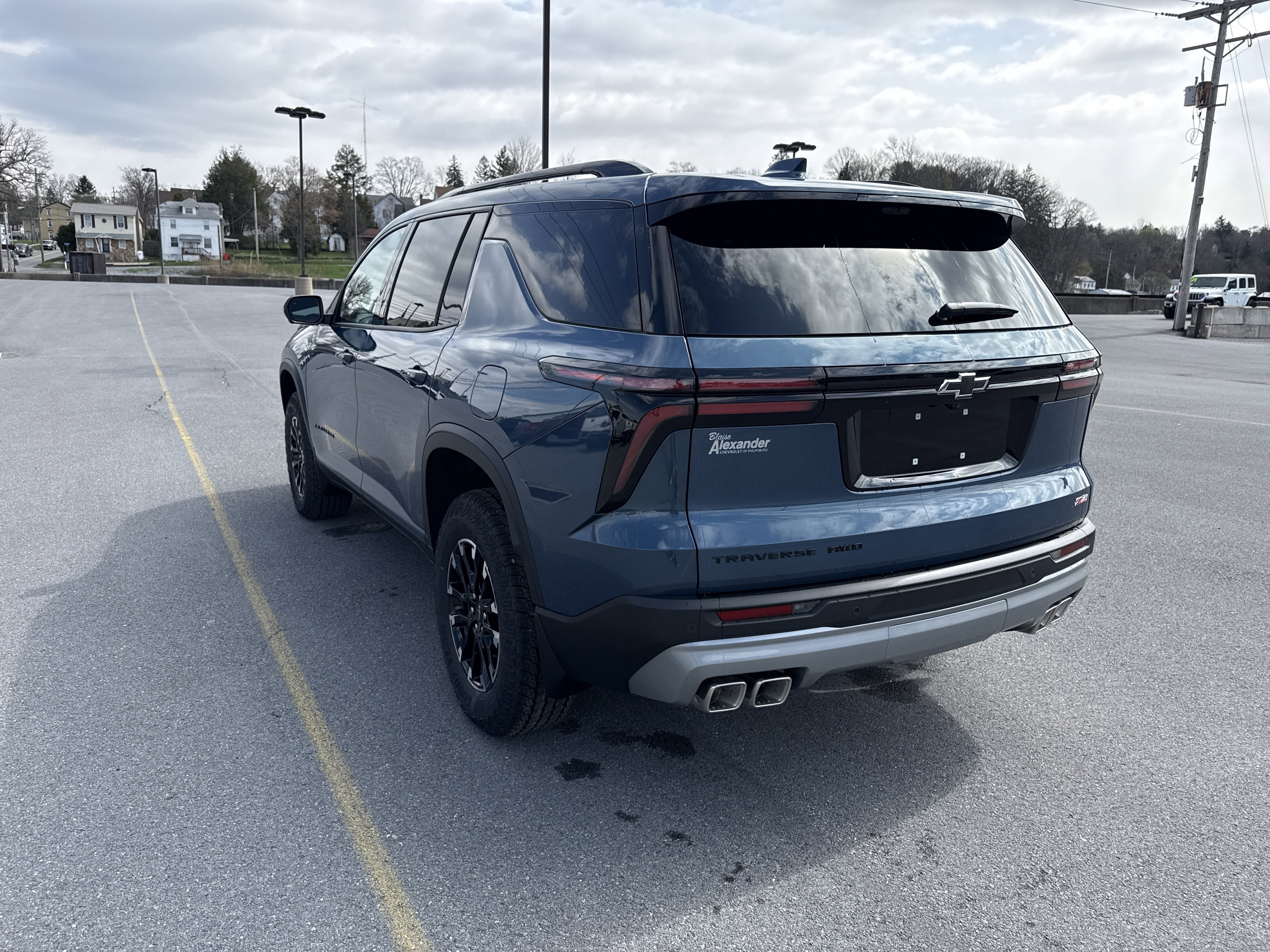 New 2026 Chevrolet Traverse Z71 w/ Driver Confidence Package image 6