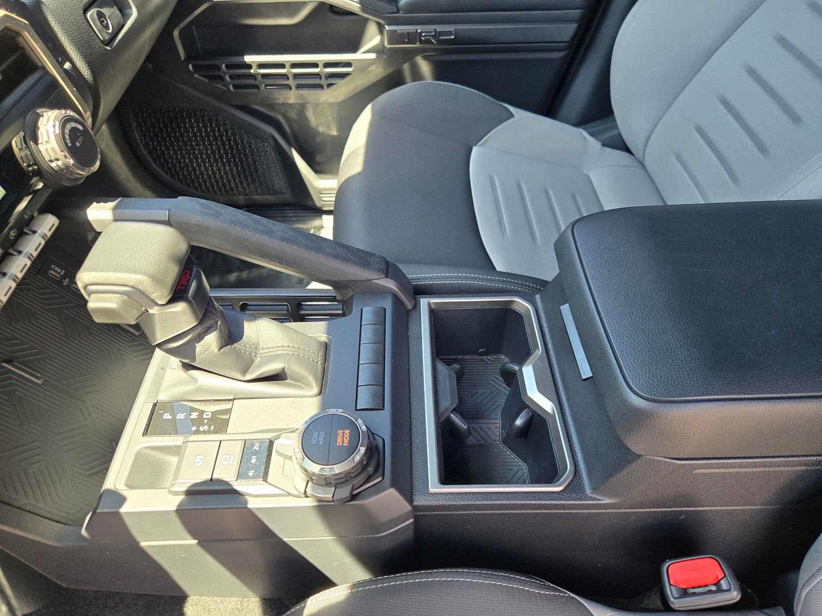 Used 2025 Toyota Tacoma TRD Sport AWD/4WD image 22