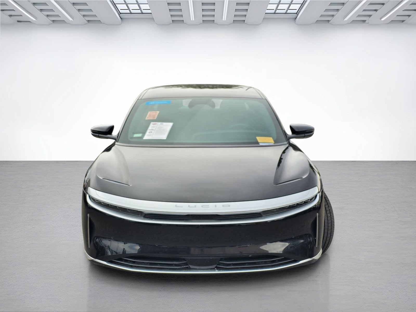 Used 2023 Lucid Air Pure AWD/4WD image 2