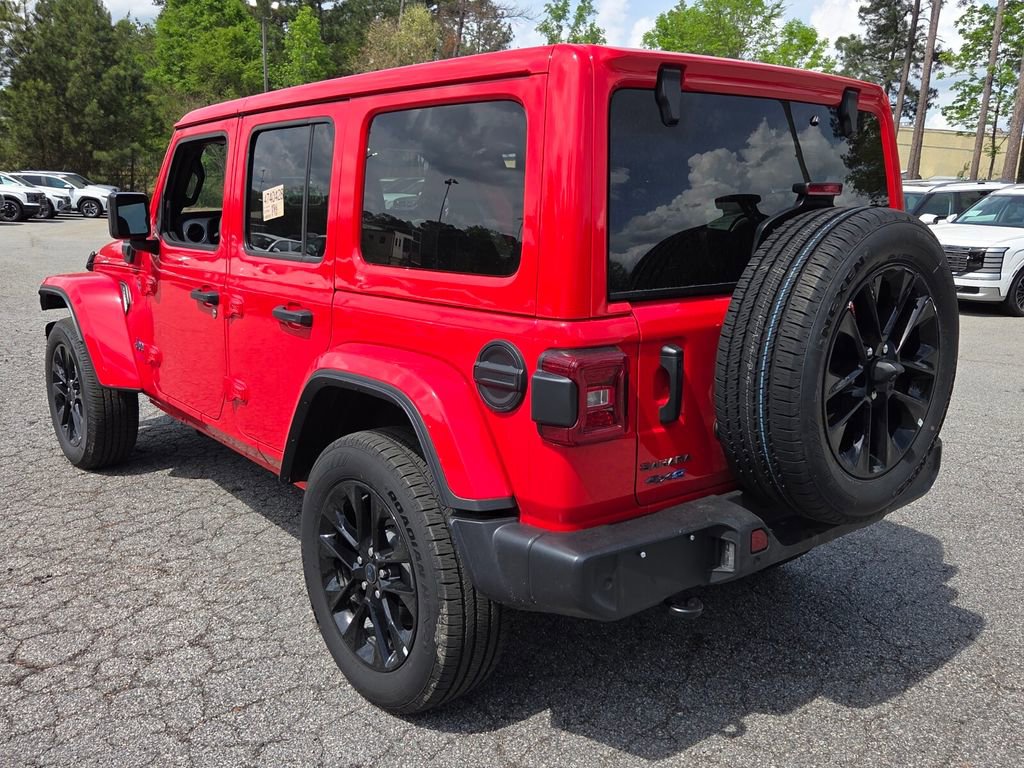 Used 2025 Jeep Wrangler Unlimited Sahara w/ Safety Group image 10