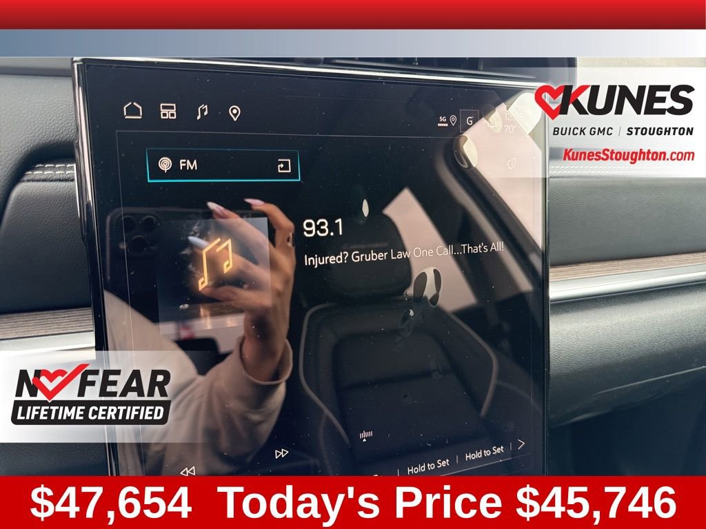 New 2026 GMC Terrain Denali w/ LPO, Black Badging Package AWD/4WD image 38
