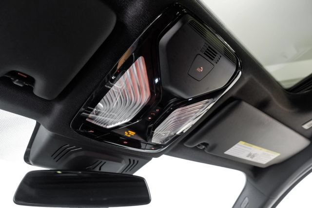 Used 2024 BMW M340i xDrive AWD/4WD image 37