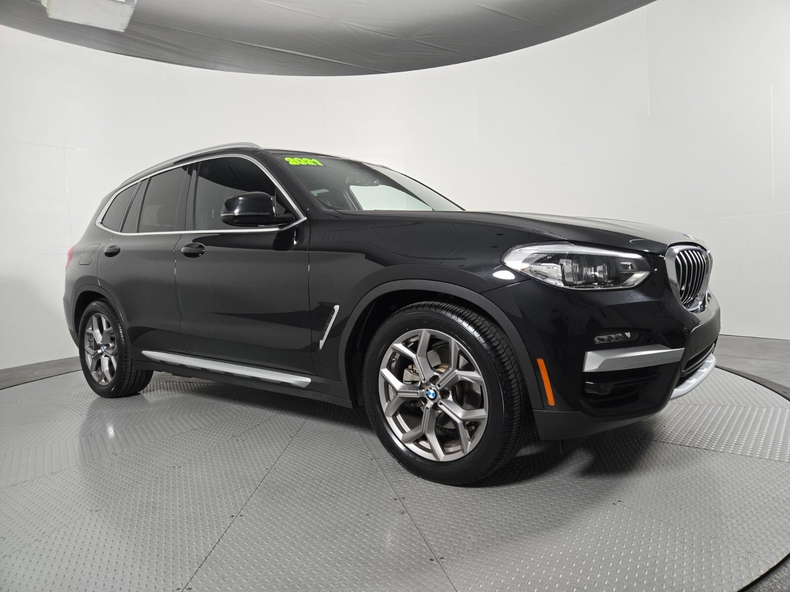 Used 2021 BMW X3 xDrive30e w/ Premium Package AWD/4WD image 2