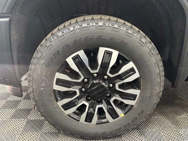 New 2026 GMC Sierra 2500 Denali Ultimate image 18