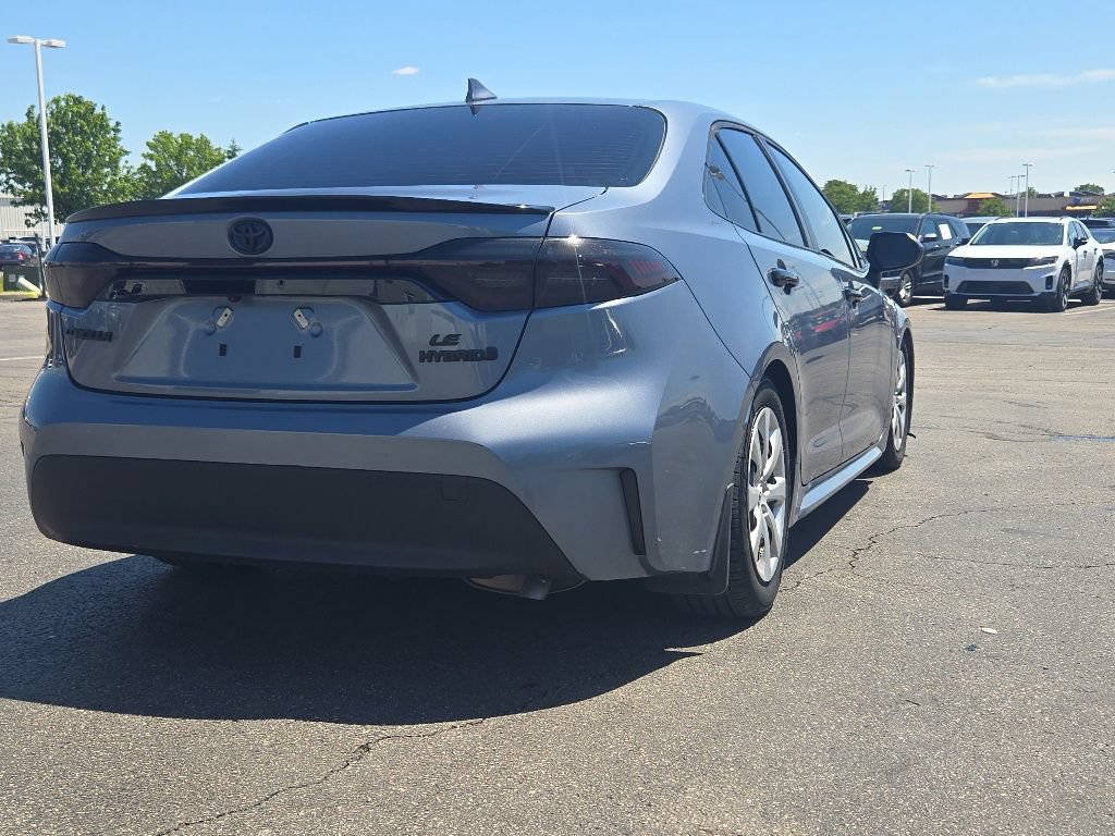 Used 2024 Toyota Corolla LE w/ LE Convenience Package FWD image 8