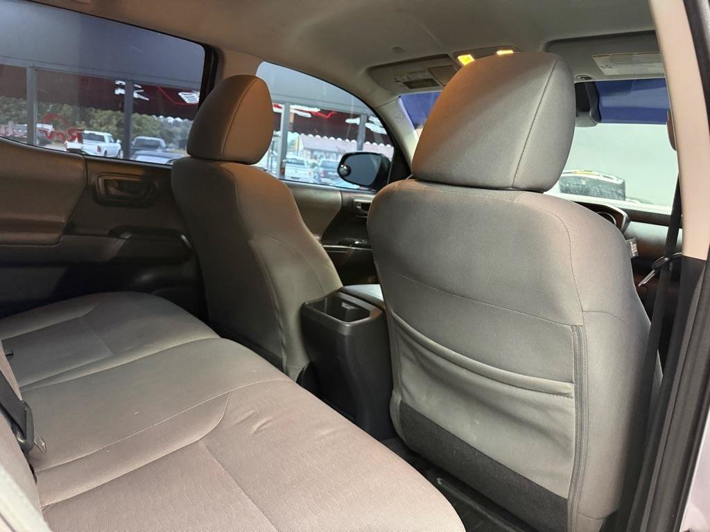Used 2019 Toyota Tacoma SR w/ SR Convenience Package AWD/4WD image 16