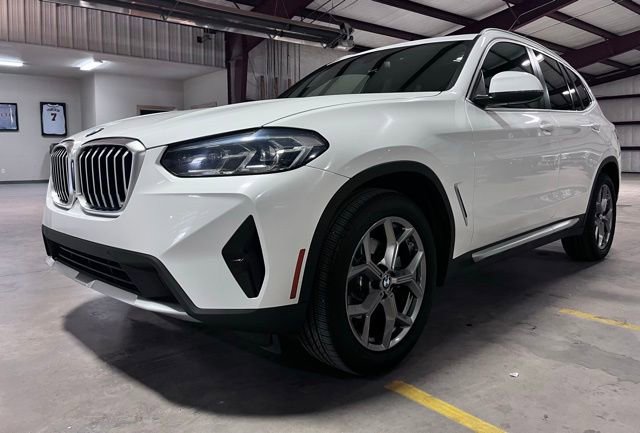 Used 2024 BMW X3 xDrive30i w/ Premium Essential Package image 6