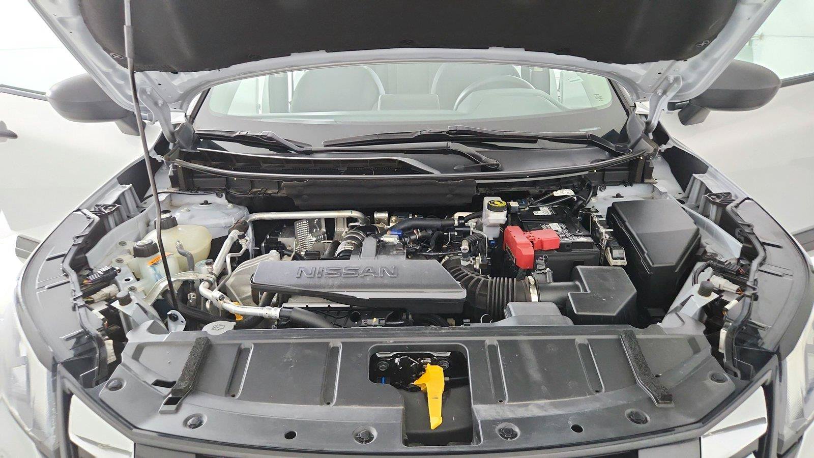 Used 2024 Nissan Rogue S AWD/4WD image 38