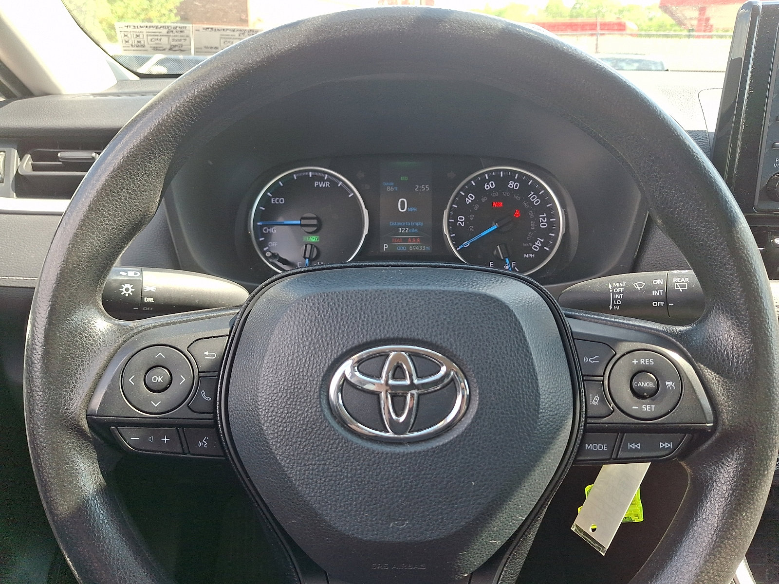 Used 2021 Toyota RAV4 LE image 25