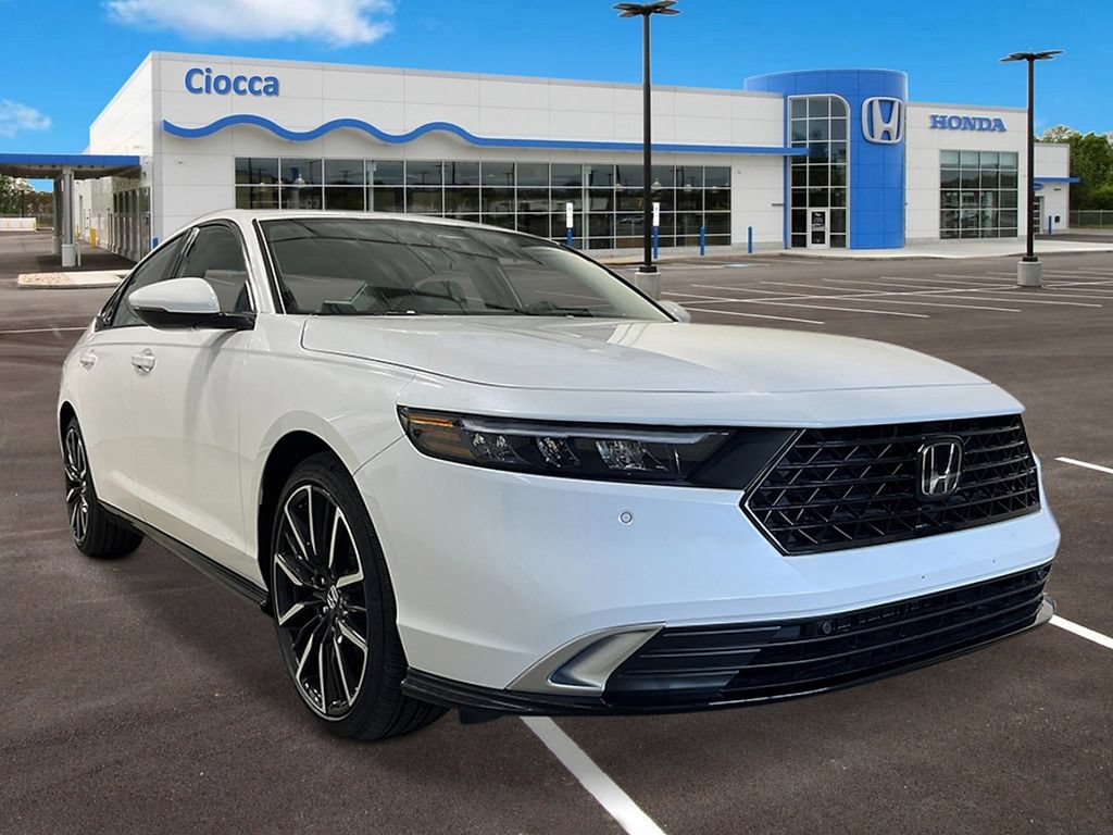 New 2026 Honda Accord Touring image 9