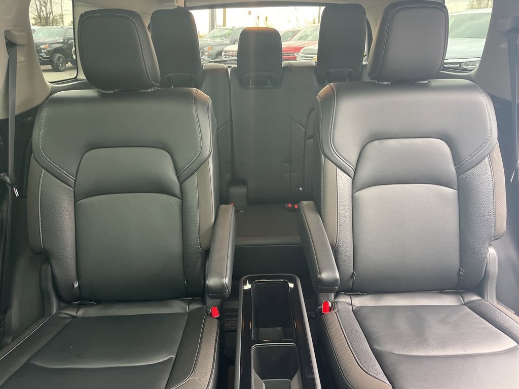 Used 2023 Nissan Pathfinder SL w/ SL Premium Package image 17