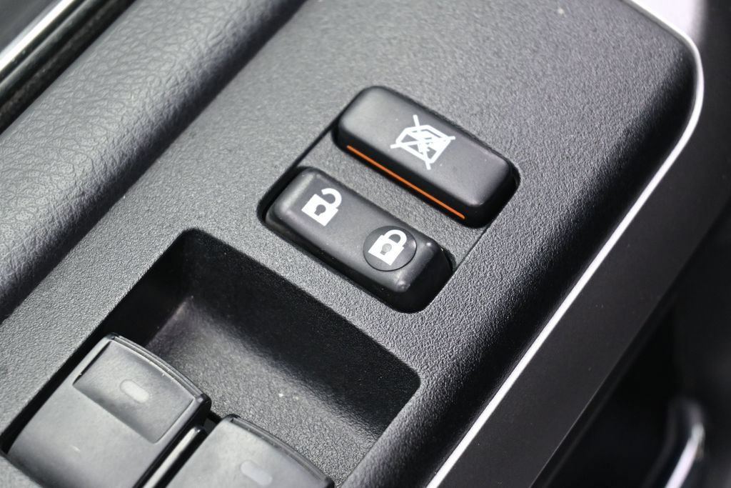 Certified 2022 Toyota 4Runner Limited AWD/4WD image 13