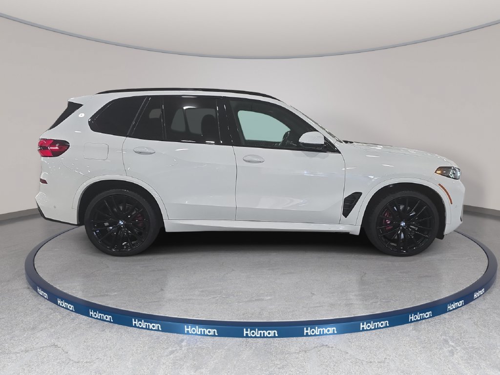 Certified 2024 BMW X5 sDrive40i w/ M Sport Package RWD image 4