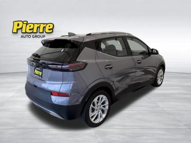Used 2023 Chevrolet Bolt EUV LT FWD image 5