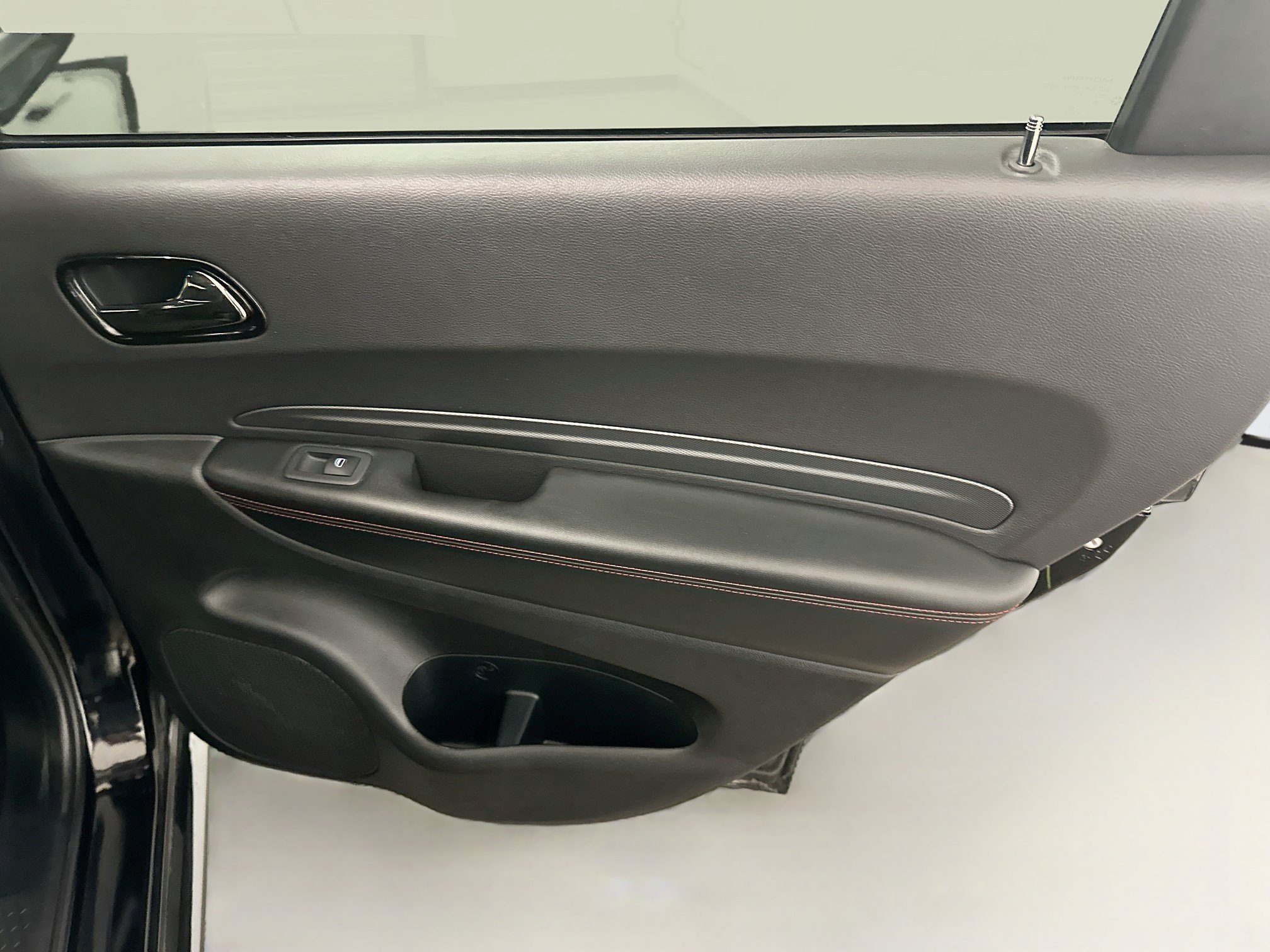 Used 2025 Dodge Durango GT AWD/4WD image 32