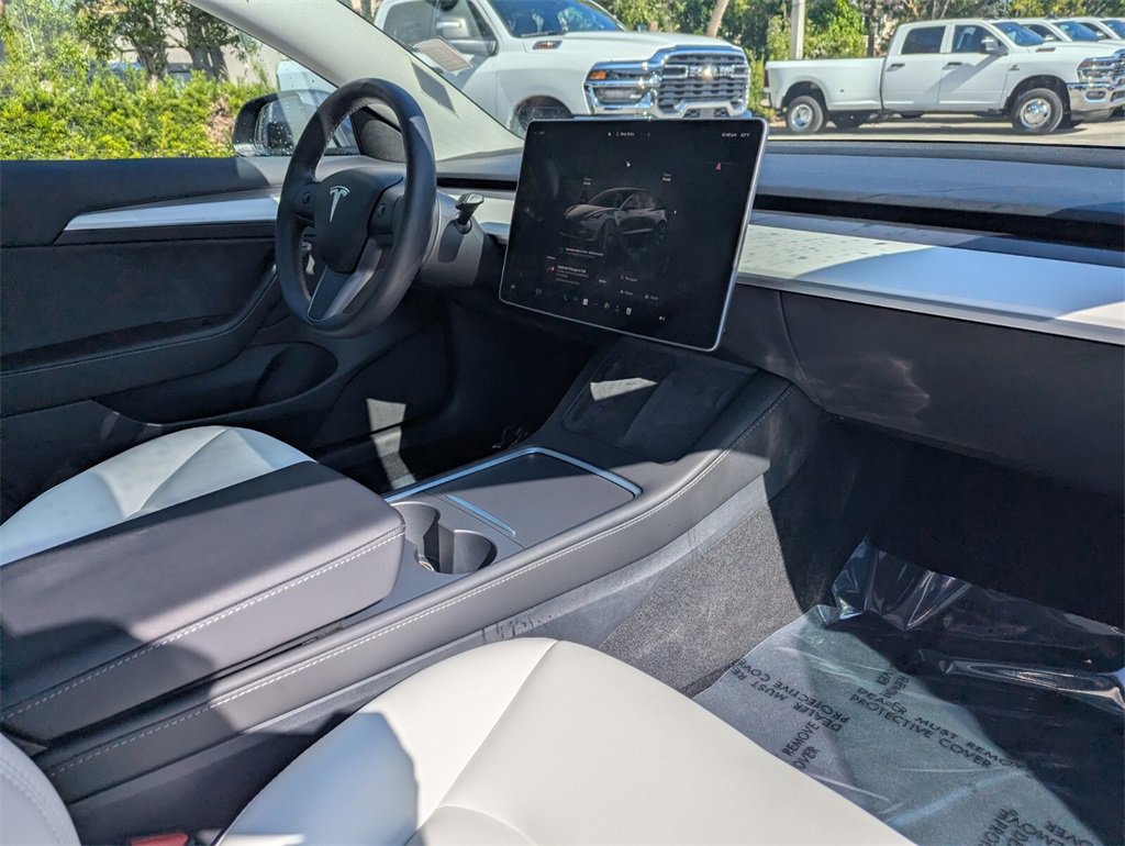 Used 2023 Tesla Model 3 Long Range image 9