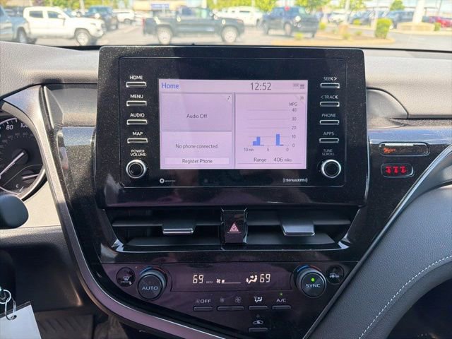 Used 2023 Toyota Camry SE FWD image 19