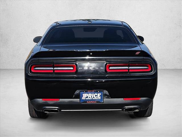 Used 2019 Dodge Challenger SXT AWD/4WD image 7