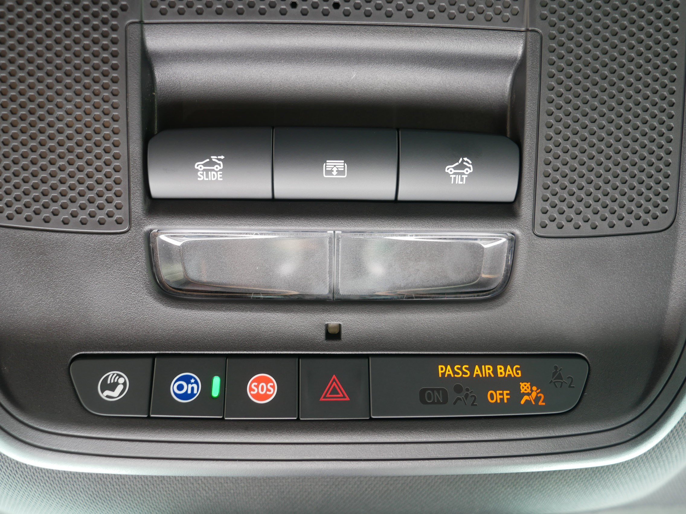 Used 2025 Chevrolet Equinox LT w/ Convenience Package II AWD/4WD image 33