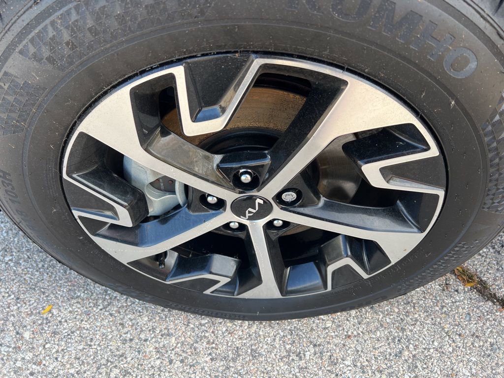 Certified 2025 Kia Sportage EX image 45