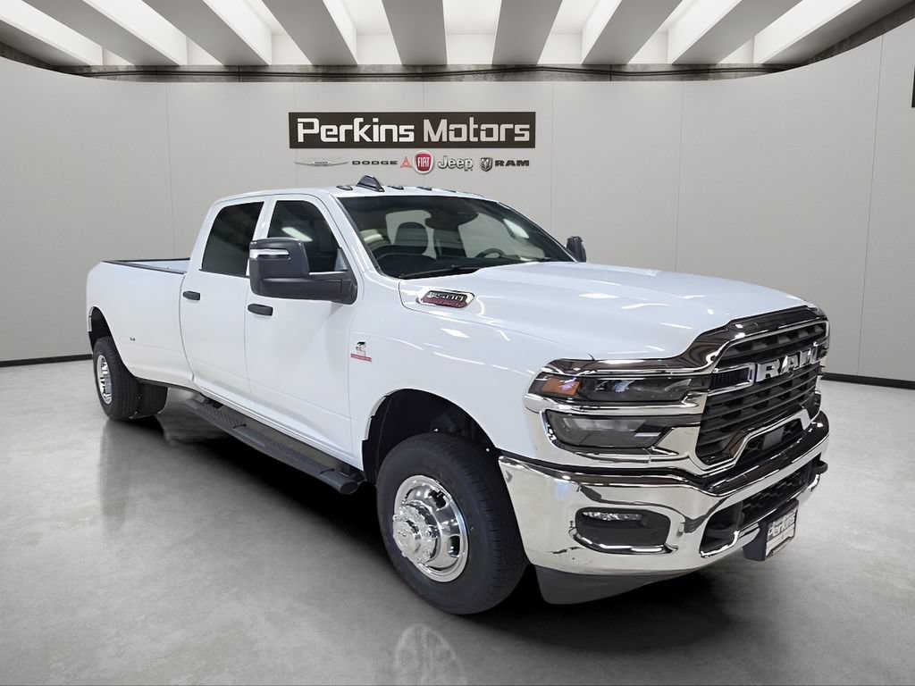 New 2026 RAM 3500 Tradesman AWD/4WD image 7