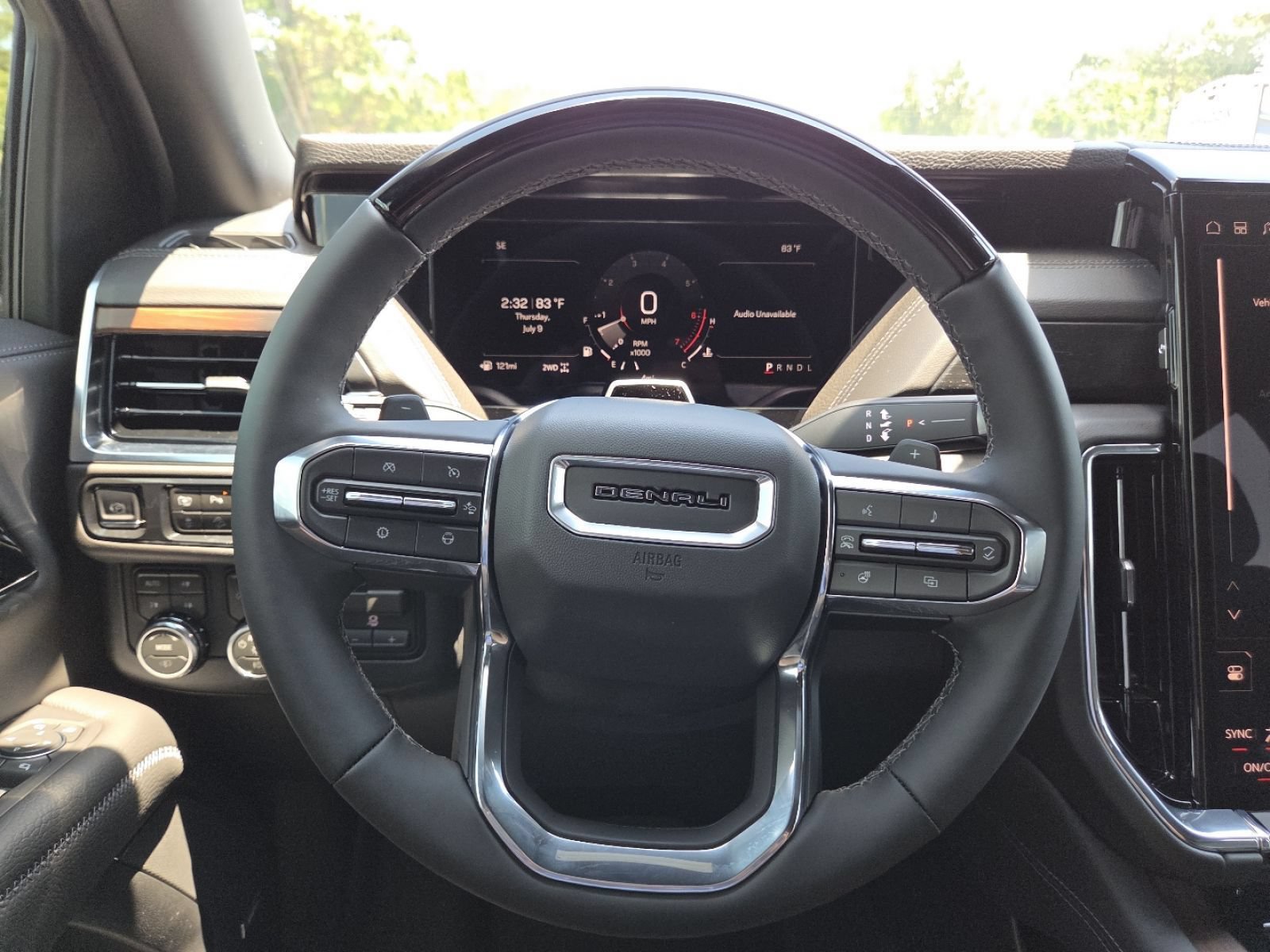New 2026 GMC Yukon XL Denali w/ Denali Reserve Package AWD/4WD image 33