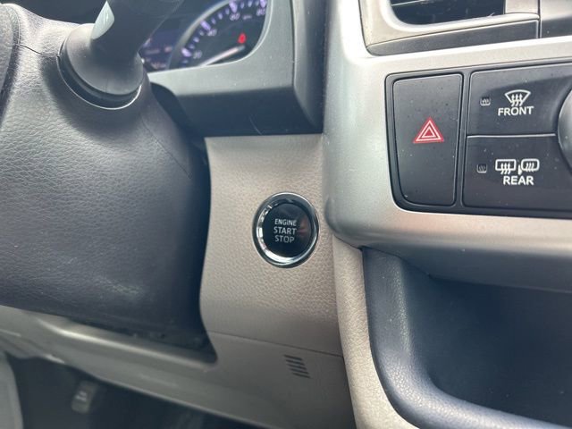 Used 2018 Toyota Highlander Limited FWD image 27