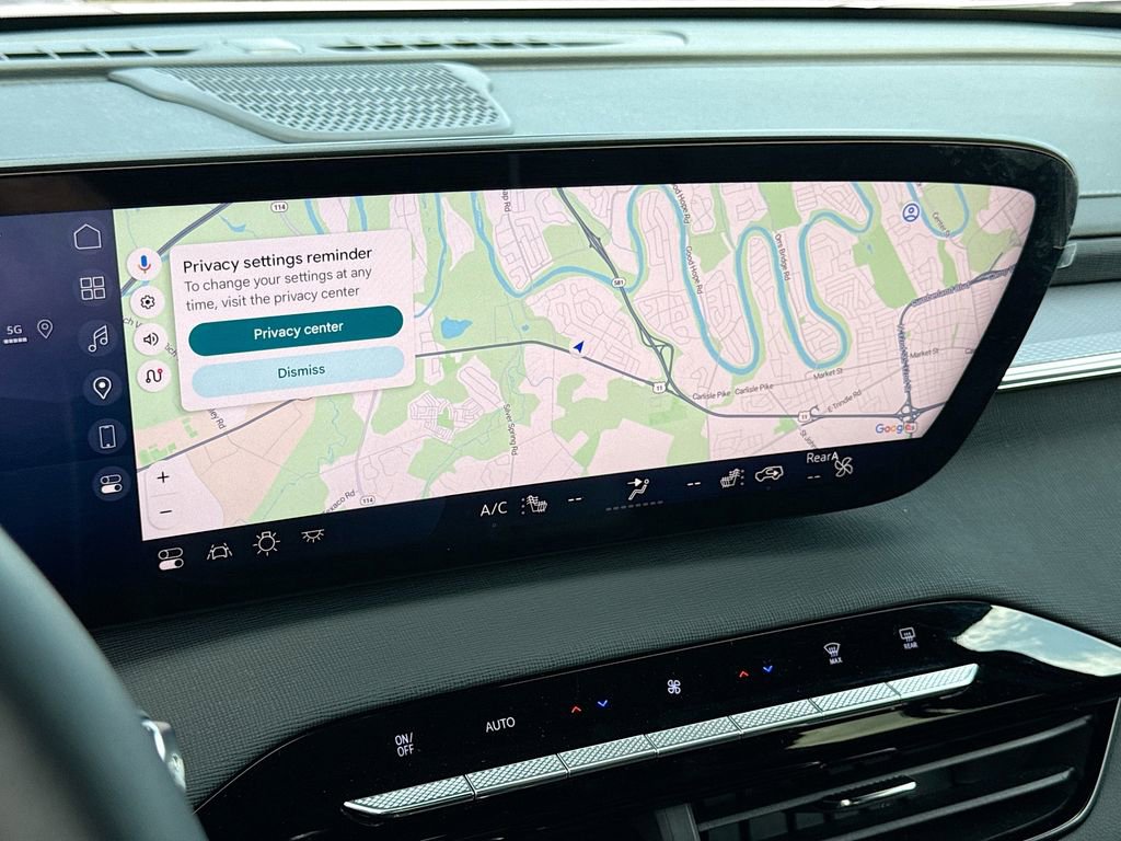 Used 2025 Buick Enclave Sport Touring image 13