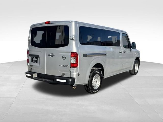 Used 2019 Nissan NV 3500 S image 8