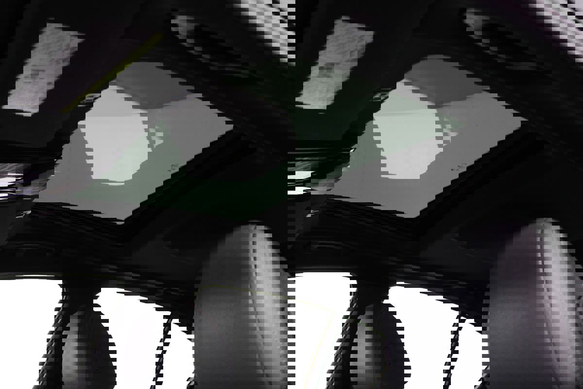 Used 2023 BMW 530e 530e w/ M Sport Package image 10