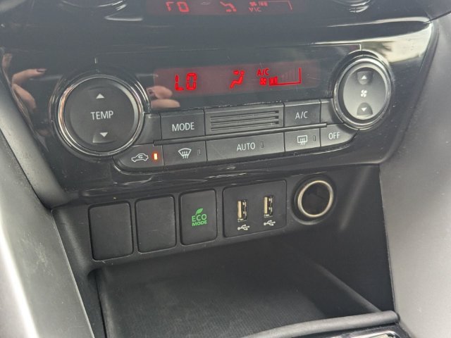 Used 2025 Mitsubishi Eclipse Cross AWD image 25