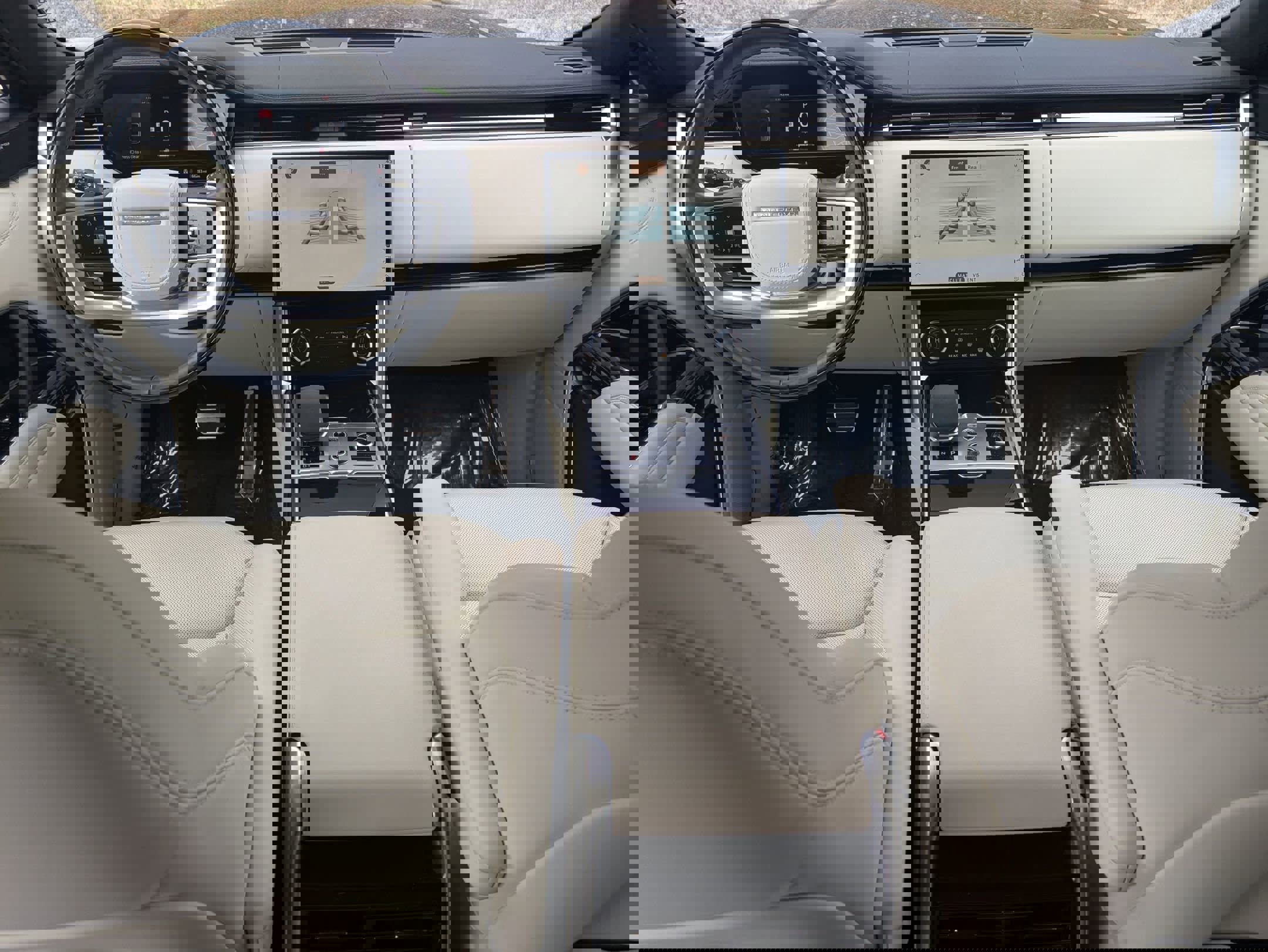 Used 2023 Land Rover Range Rover SE image 25