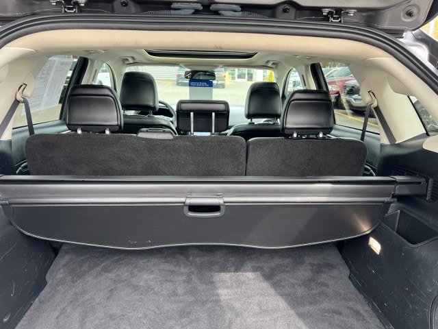 Certified 2022 Ford Edge Titanium AWD/4WD image 32